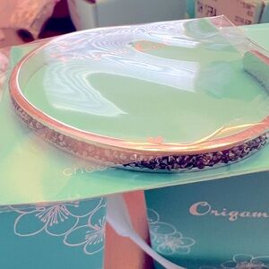 Beautiful bangle bracelet BR6027 - previous designer selling inventory